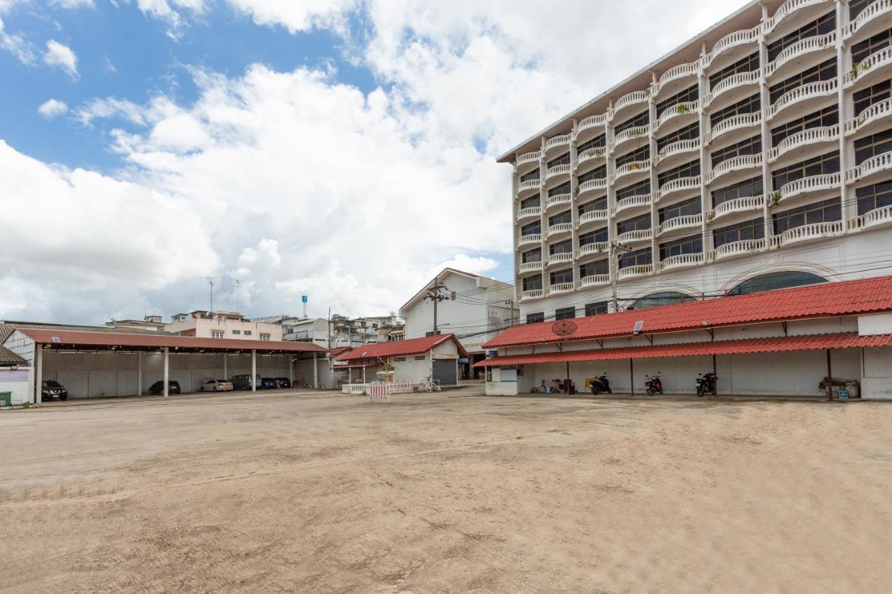 Capital O 1115 Wang Thong Hotel Maesai Meszaj Kültér fotó
